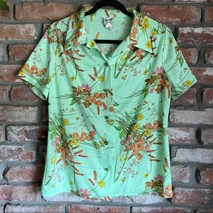 Vintage Short Sleeve Floral Button Up Blouse Top